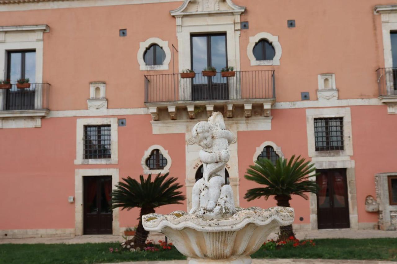 Hotel Lady Lusya Cassibile Exterior photo